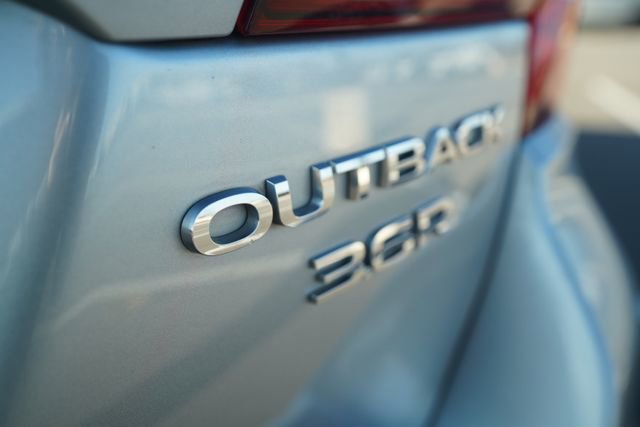 Used 2018 Subaru Outback 3.6R Limited image 42