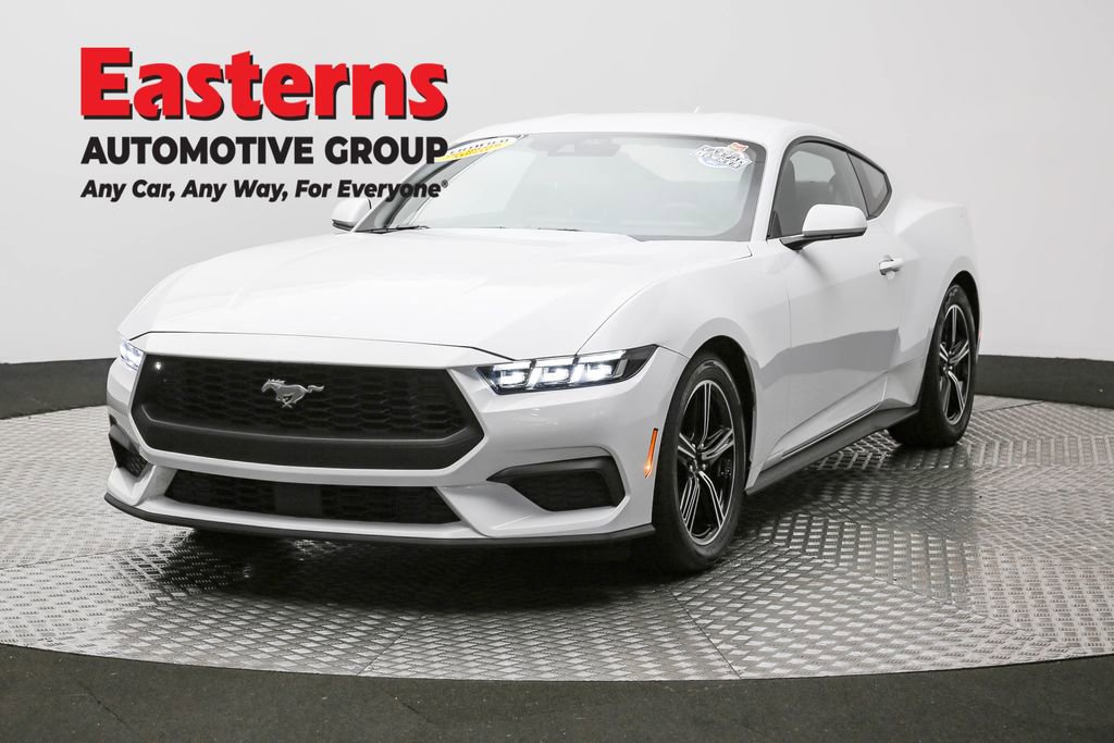 Used 2025 Ford Mustang EcoBoost video 1