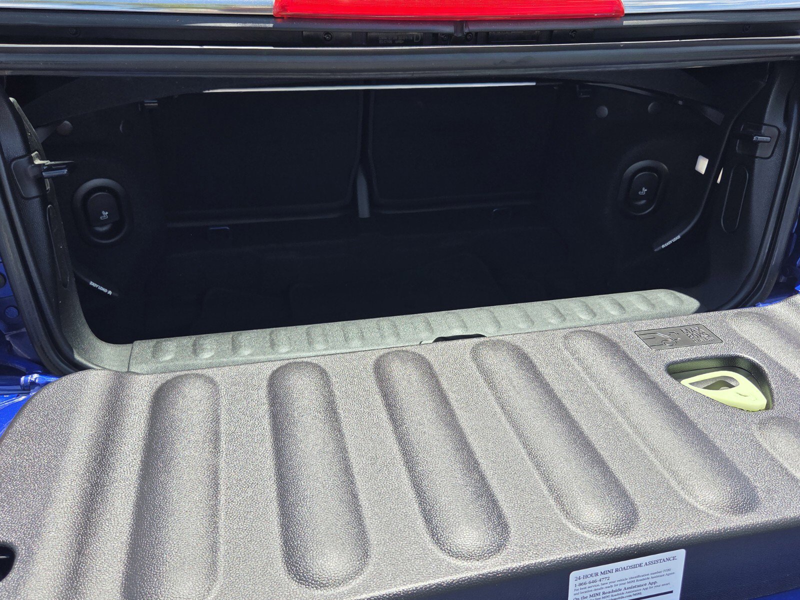 Used 2019 MINI Cooper Convertible image 14