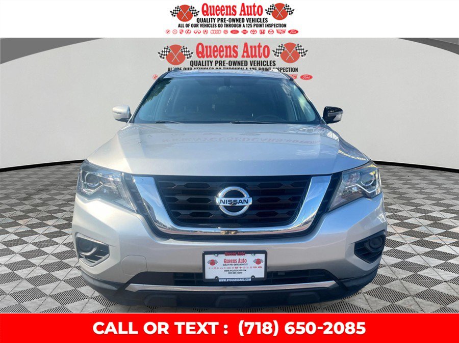 Used 2019 Nissan Pathfinder S AWD/4WD image 1
