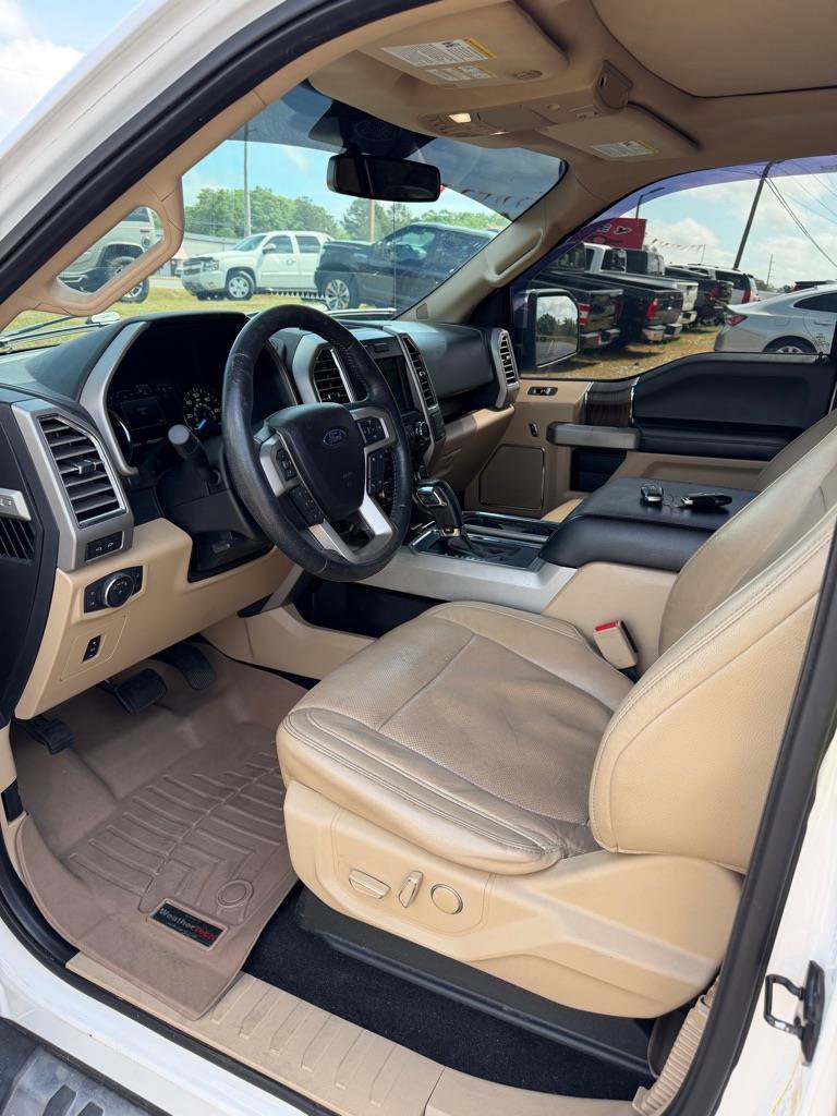 Used 2016 Ford F150 Lariat image 5