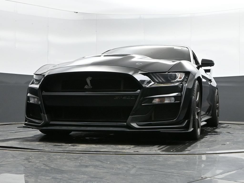 Used 2020 Ford Mustang Shelby GT500 w/ Carbon Fiber Track Pack RWD image 45