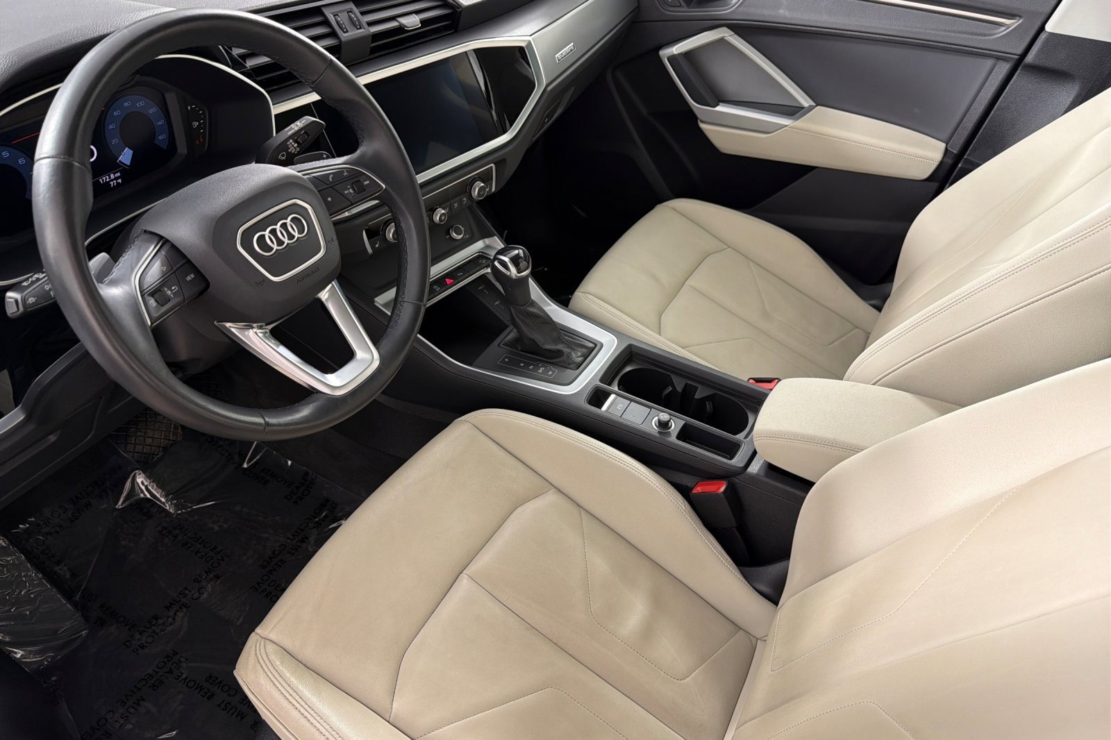 Used 2022 Audi Q3 2.0T Premium image 9