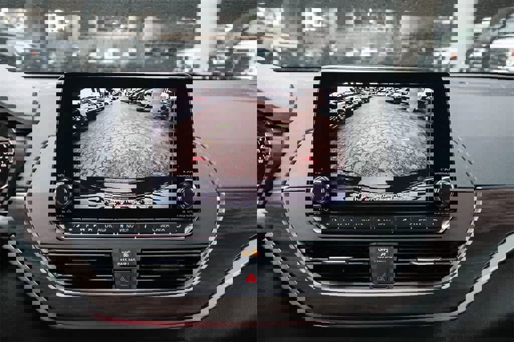 Used 2024 Nissan Altima 2.5 SV image 24