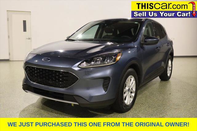 Used 2020 Ford Escape SE image 3