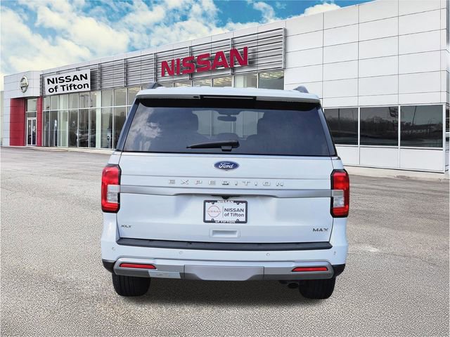 Used 2024 Ford Expedition Max XLT image 5