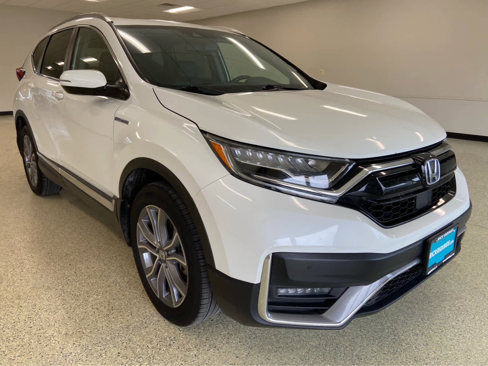 Used 2020 Honda CR-V Touring image 4