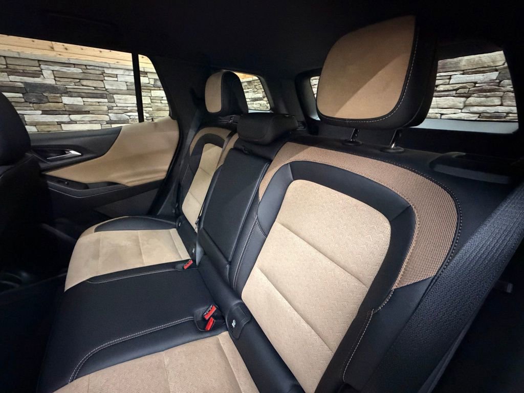 New 2026 Chevrolet Equinox ACTIV w/ Convenience Package III image 20