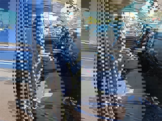 Certified 2017 Chevrolet Silverado 1500 LT w/ All Star Edition image 27