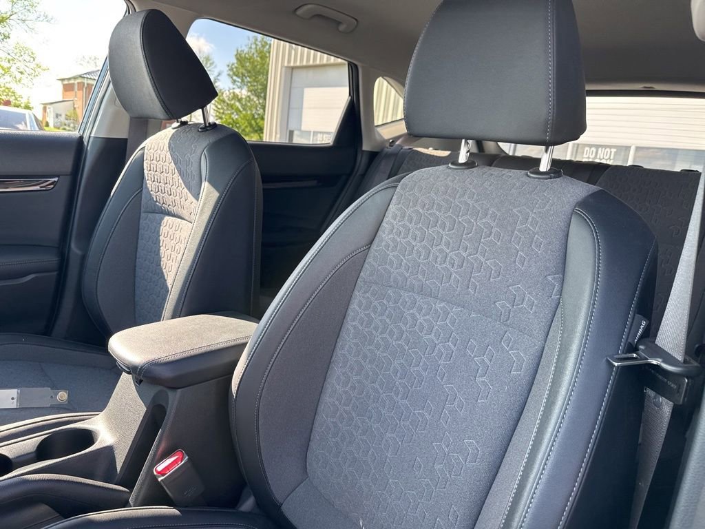 Used 2024 Kia Seltos S AWD/4WD image 29