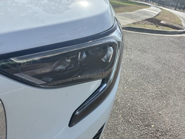 Used 2020 GMC Terrain Denali w/ Denali Premium Package image 11