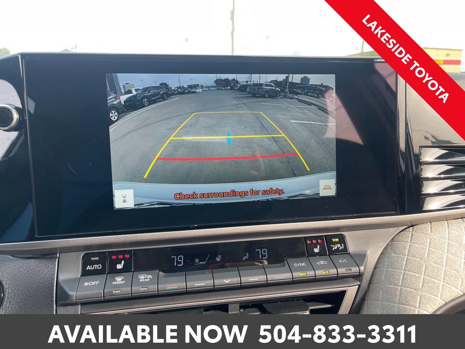 Used 2025 Toyota Camry XLE image 35