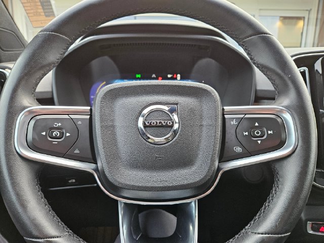 Used 2023 Volvo C40 P8 Recharge Ultimate w/ Protection Package Premier AWD/4WD image 23