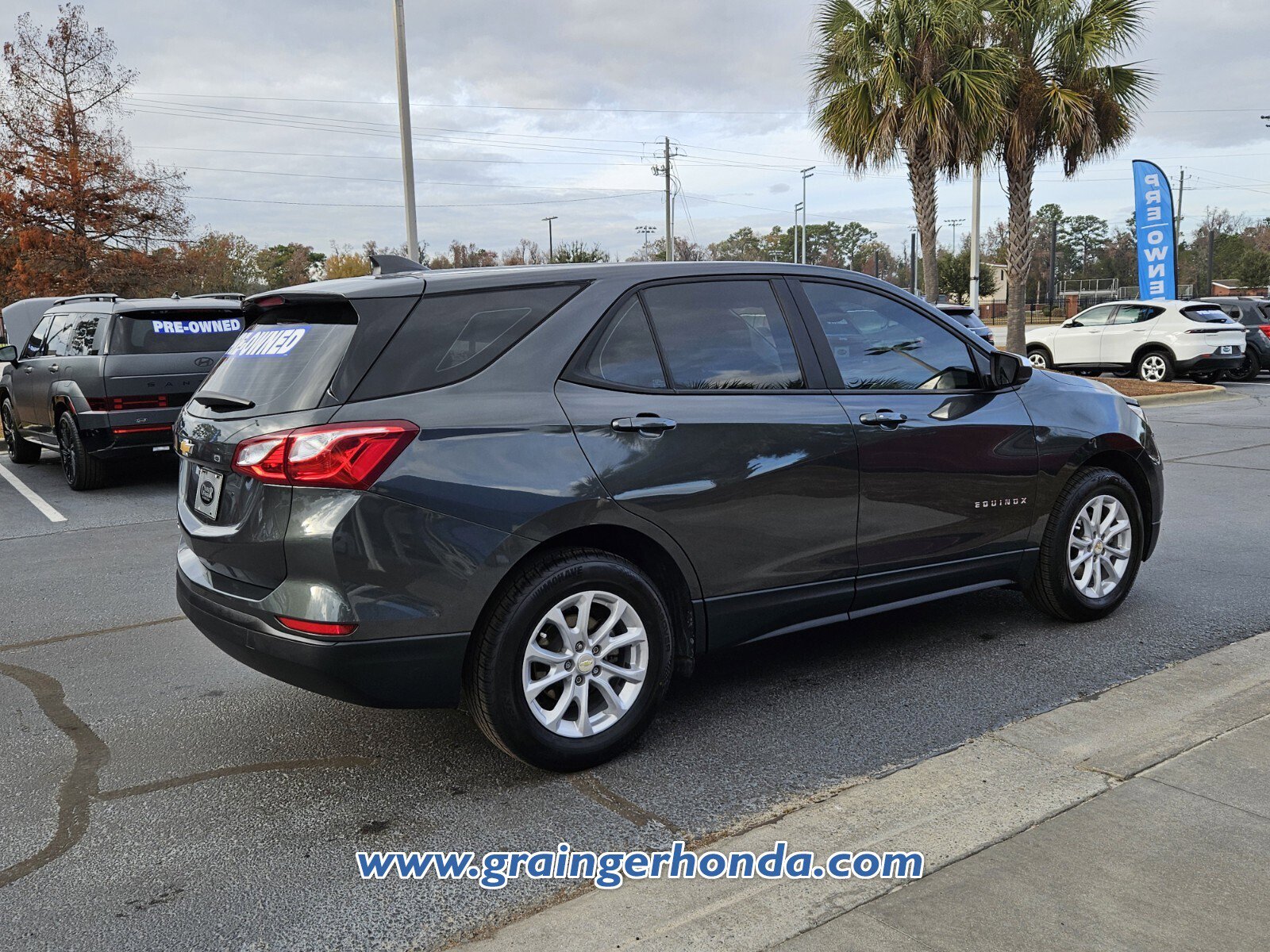 Used 2020 Chevrolet Equinox LS image 5