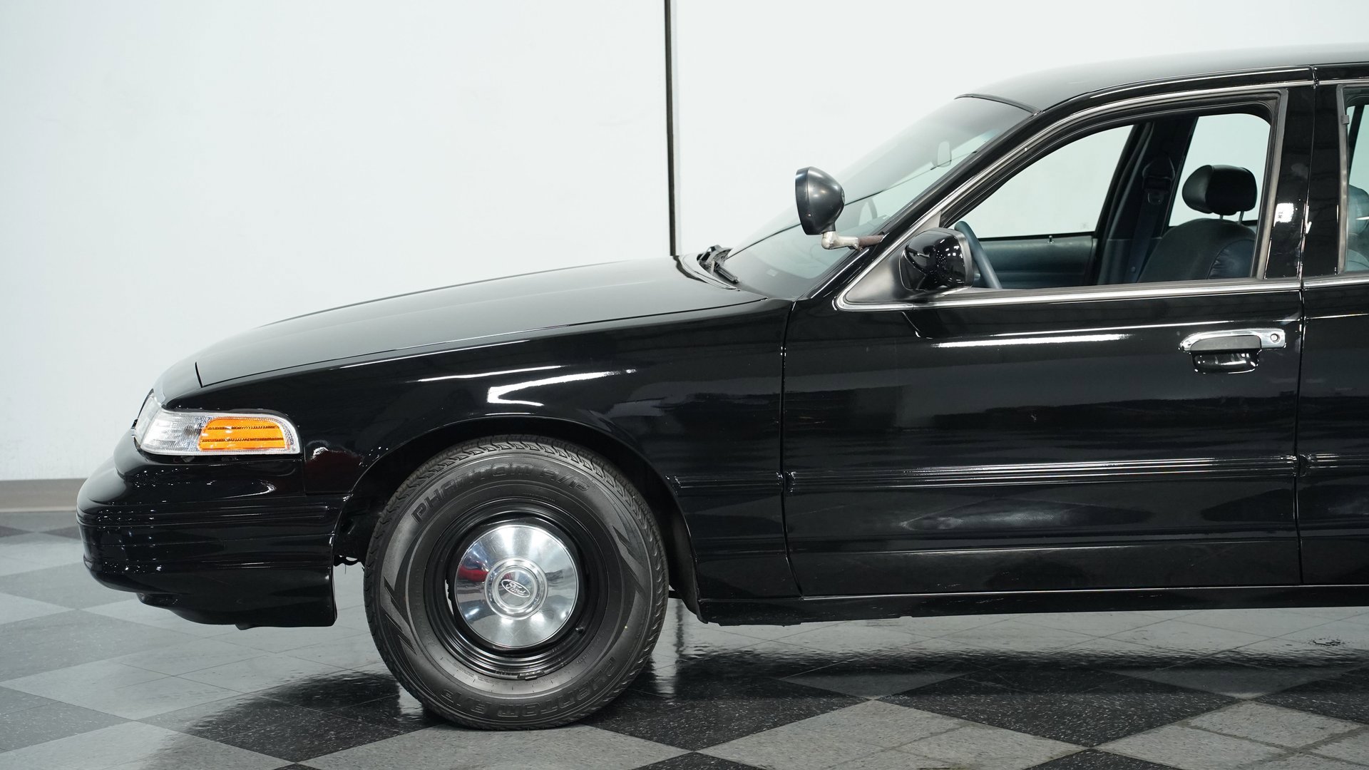 Used 1997 Ford Crown Victoria Police Interceptor image 20