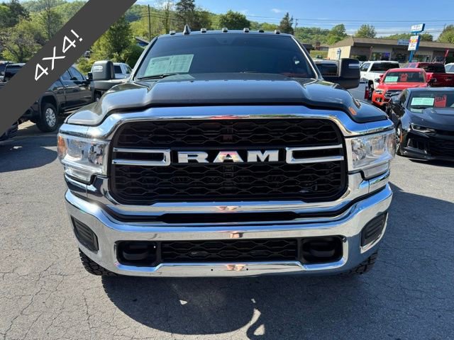 Used 2024 RAM 2500 Tradesman w/ Chrome Appearance Group AWD/4WD image 6