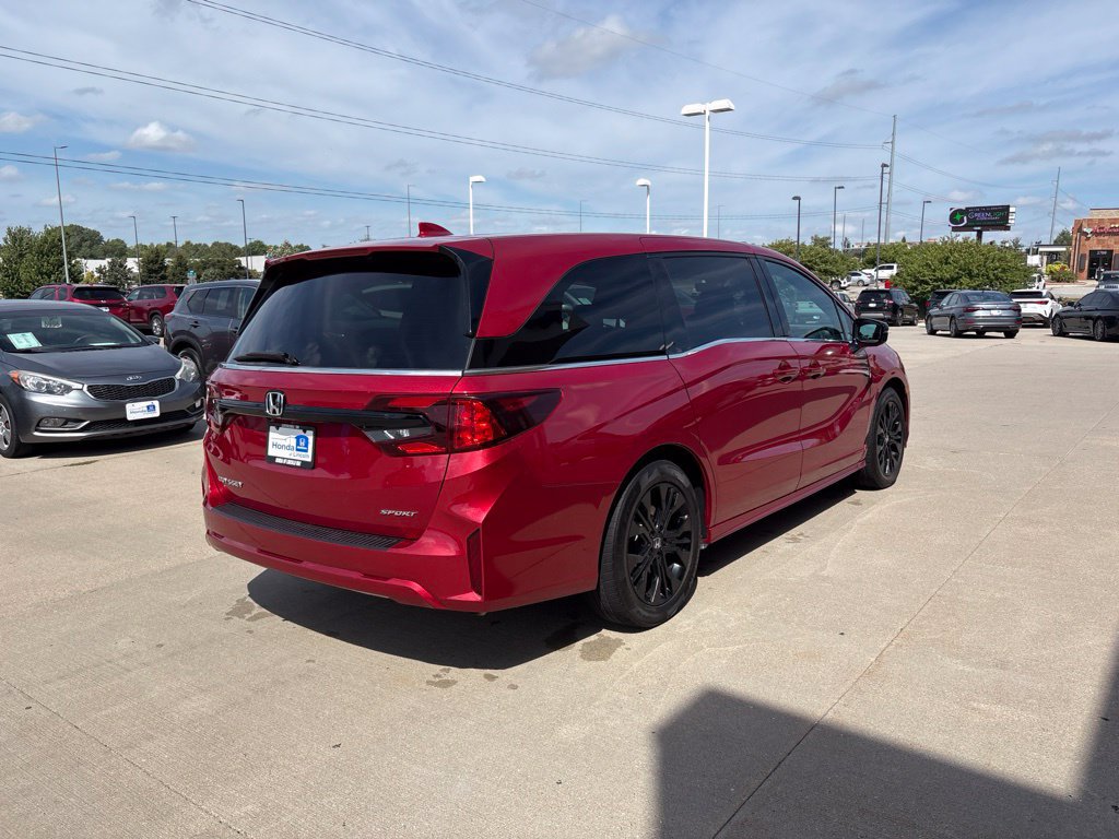 Used 2025 Honda Odyssey Sport-L image 5