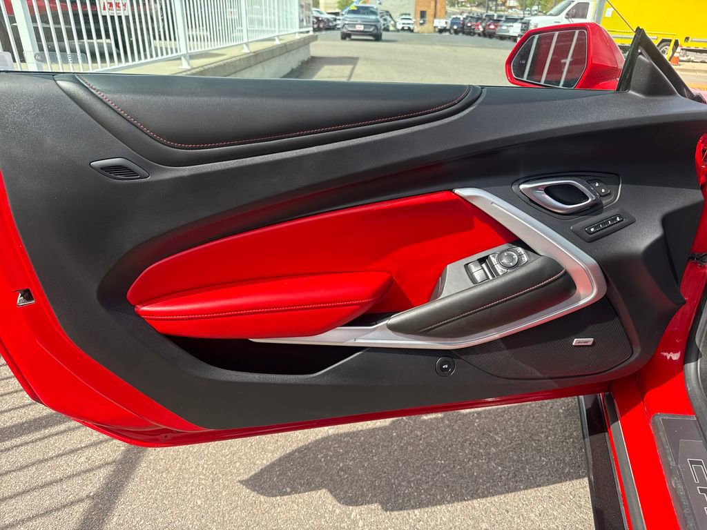 Used 2023 Chevrolet Camaro SS RWD image 10