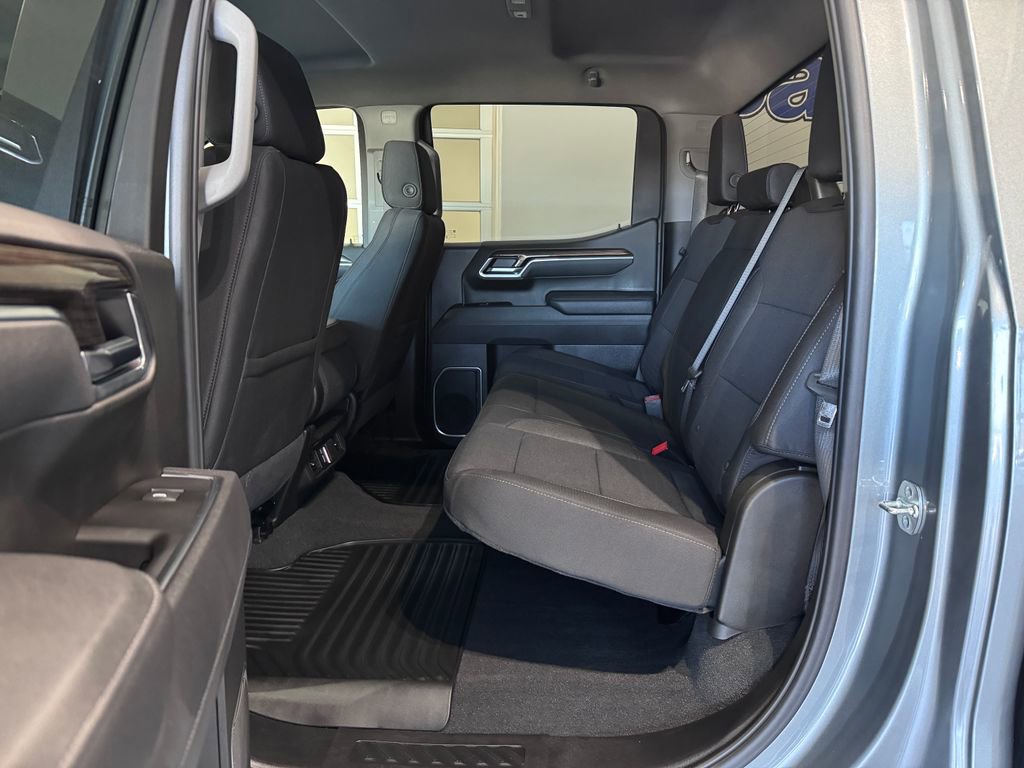 Certified 2026 Chevrolet Silverado 1500 LT image 12