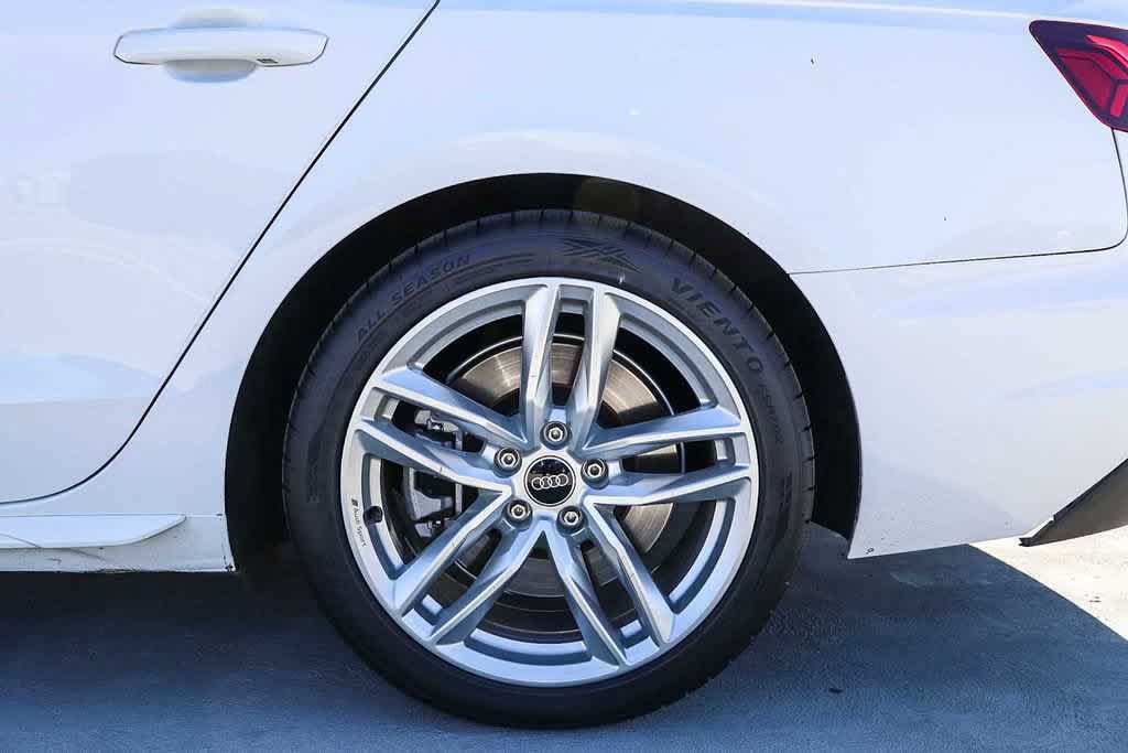 Used 2023 Audi A4 2.0T Premium Plus AWD/4WD image 9