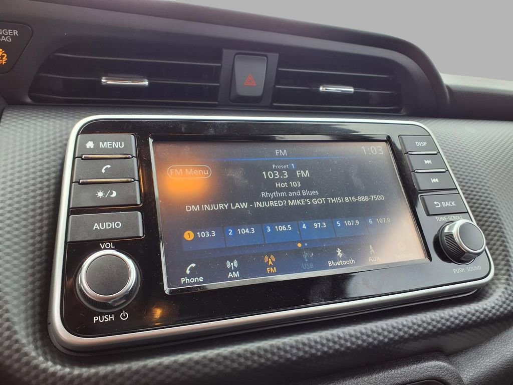 Certified 2025 Nissan Kicks Play S image 5