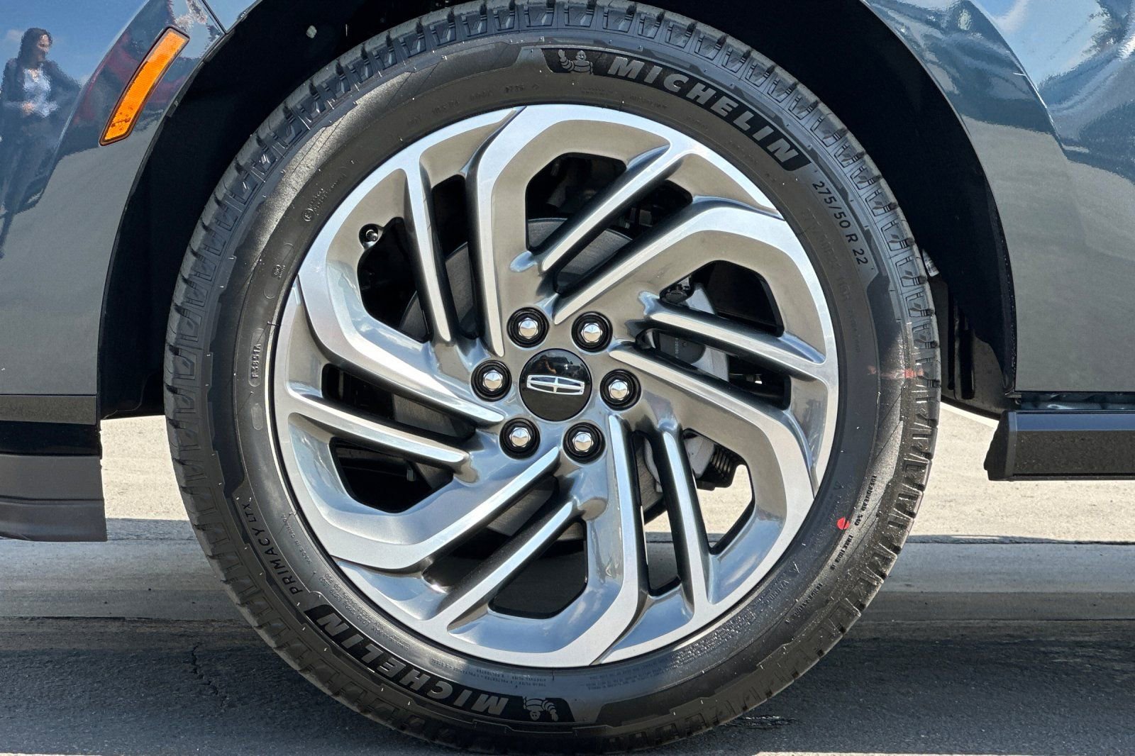 New 2026 Lincoln Navigator Reserve AWD/4WD image 26