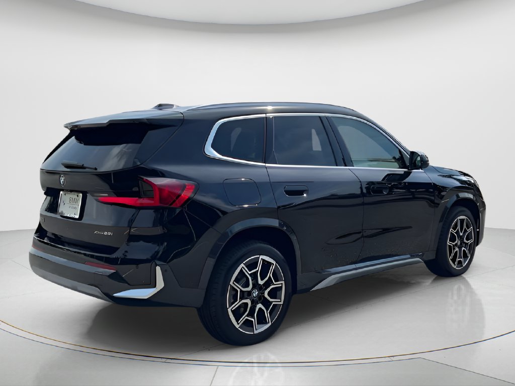 Certified 2025 BMW X1 xDrive28i w/ Technology Package AWD/4WD image 5