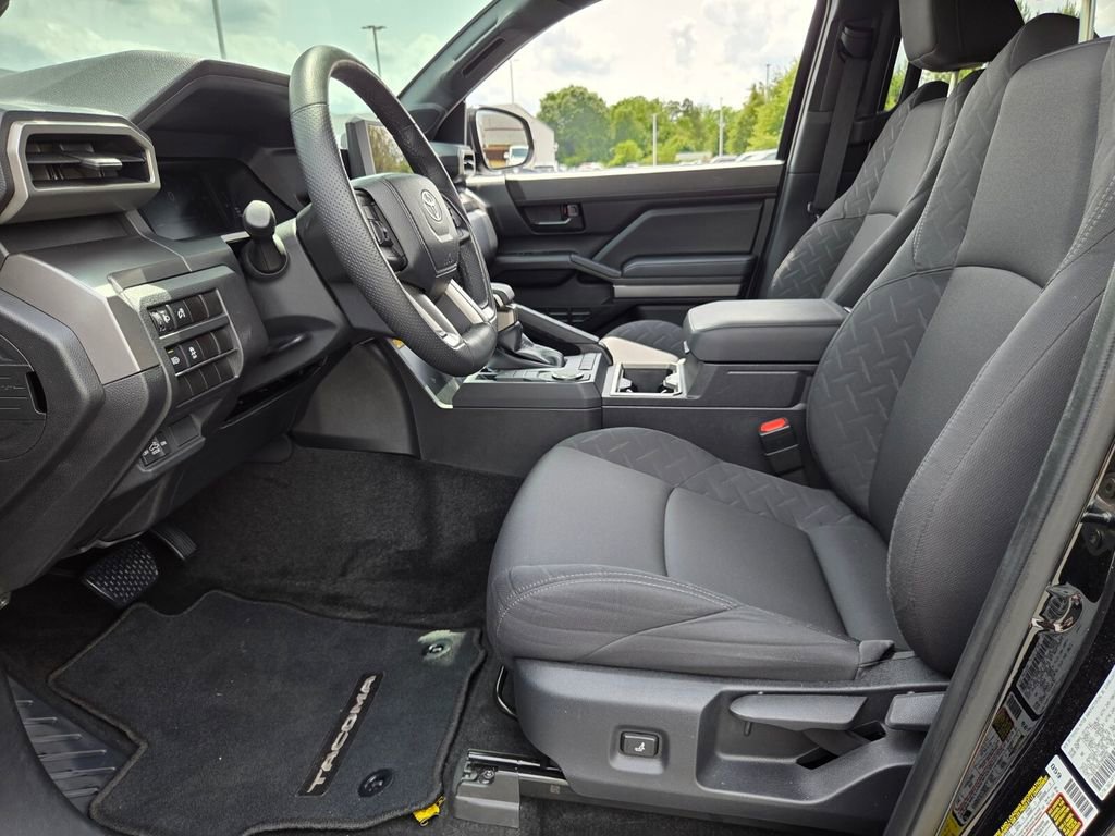 Used 2024 Toyota Tacoma SR5 w/ SR5 Upgrade Package RWD image 4