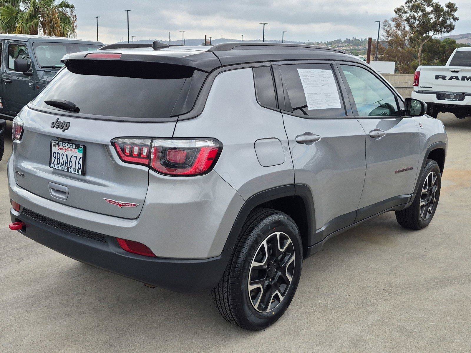 Used 2020 Jeep Compass Trailhawk AWD/4WD image 6