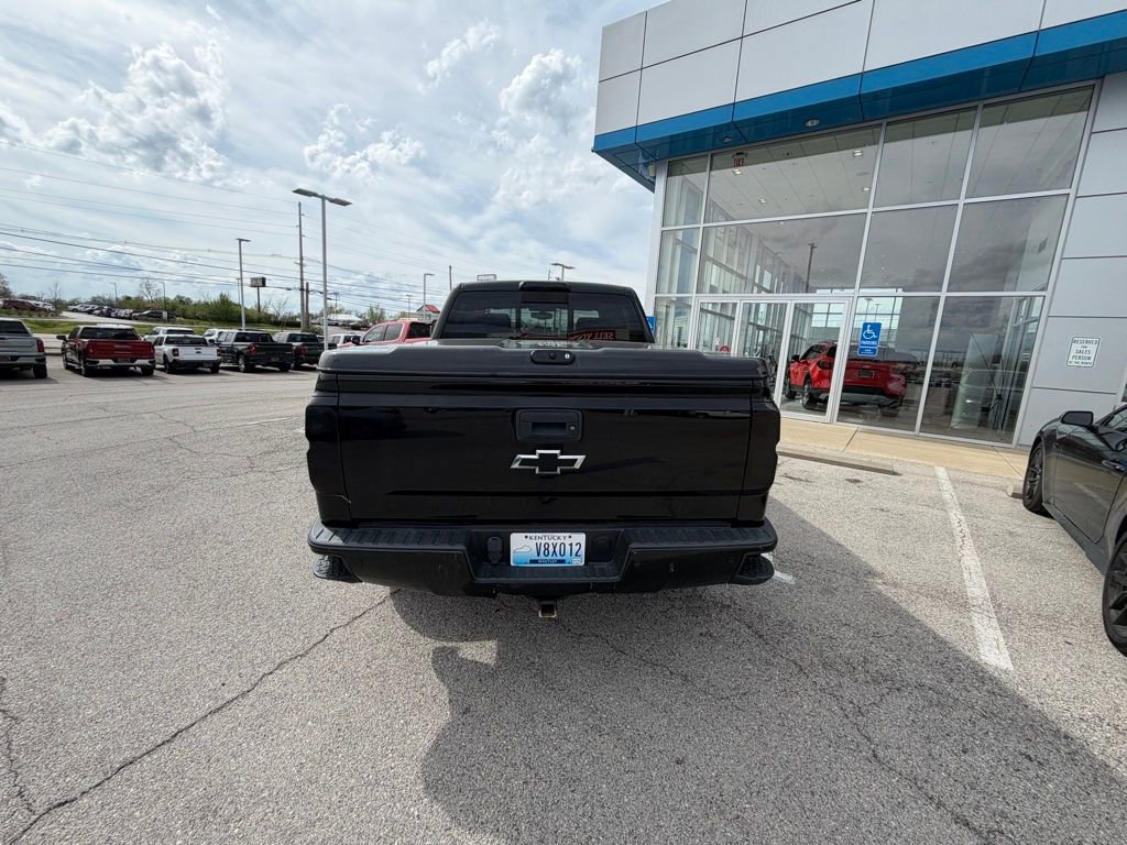 Used 2017 Chevrolet Silverado 1500 LT w/ All Star Edition image 4