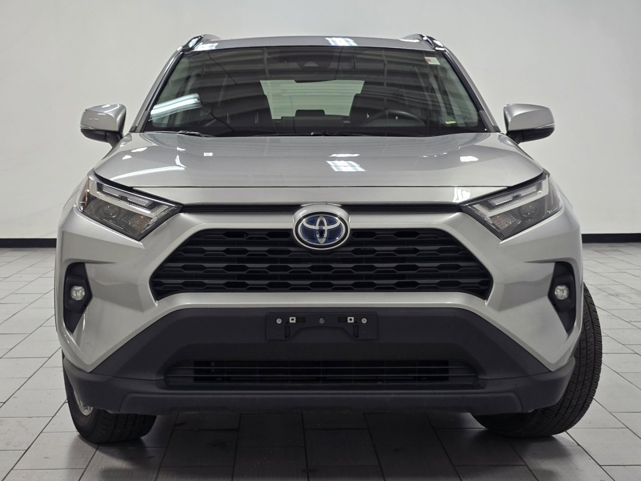Certified 2022 Toyota RAV4 XLE Premium AWD/4WD image 12