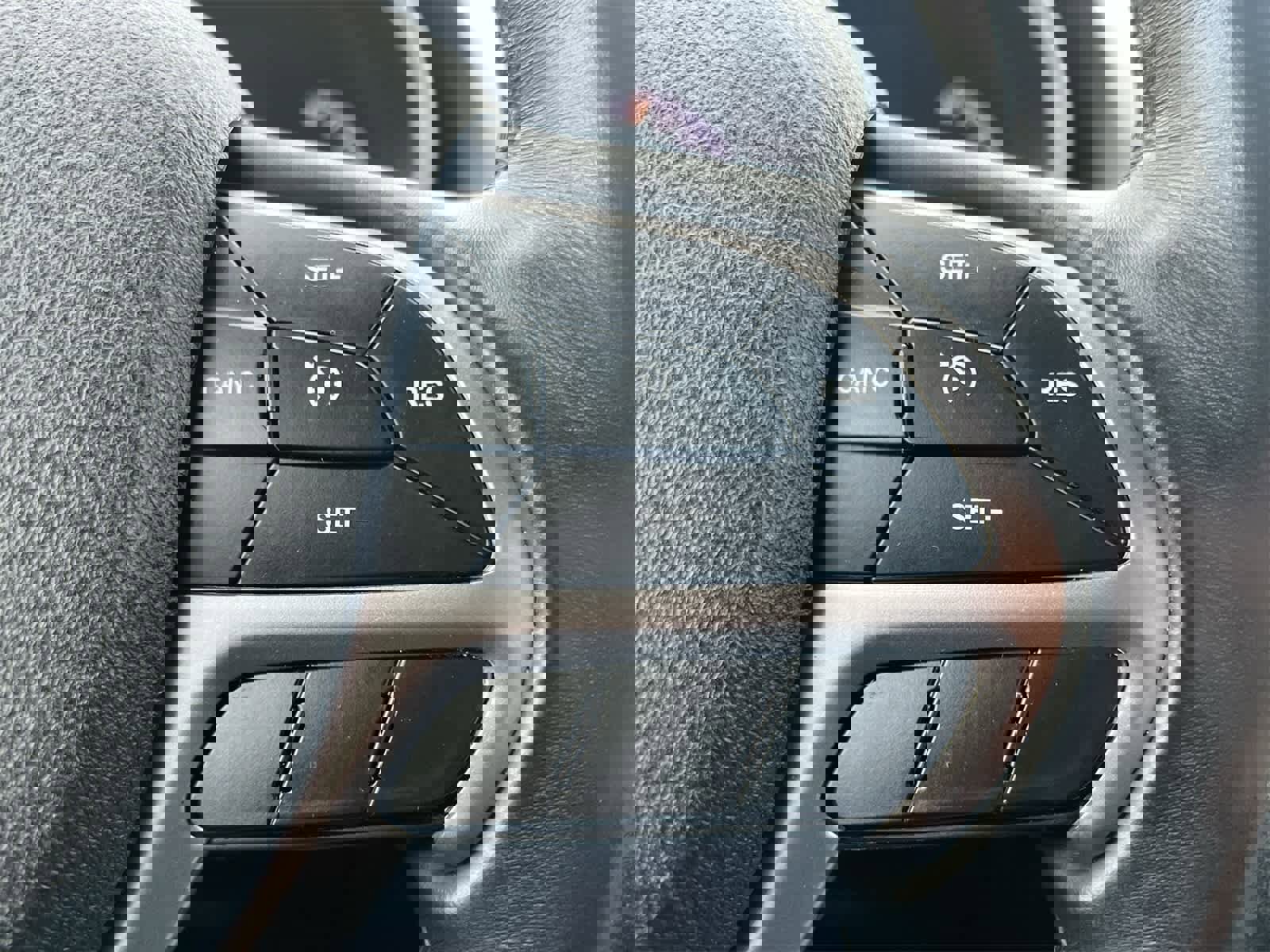 Used 2018 Jeep Grand Cherokee Laredo image 24