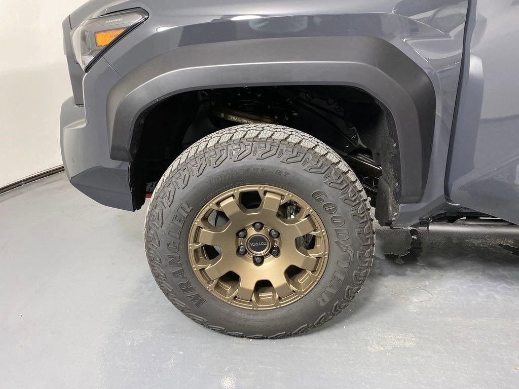 New 2025 Toyota Tacoma Trailhunter image 29