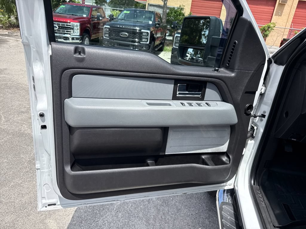Used 2013 Ford F150 XLT w/ XLT Chrome Pkg AWD/4WD image 12