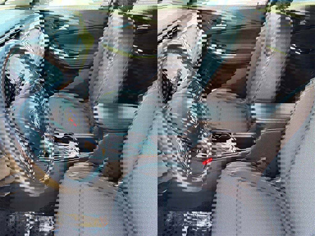 Used 2023 Buick Encore GX Select w/ Sport Touring Package image 11