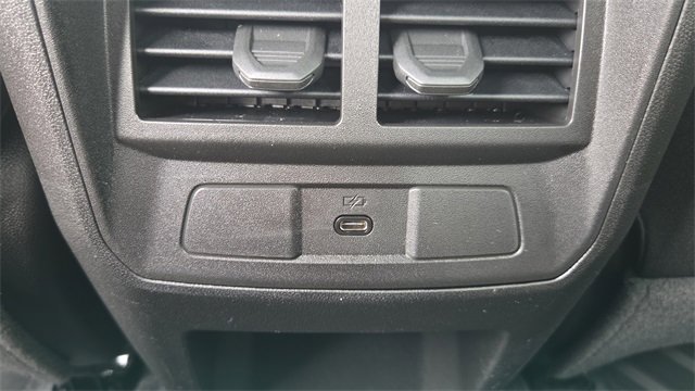 New 2026 GMC Canyon Elevation image 24