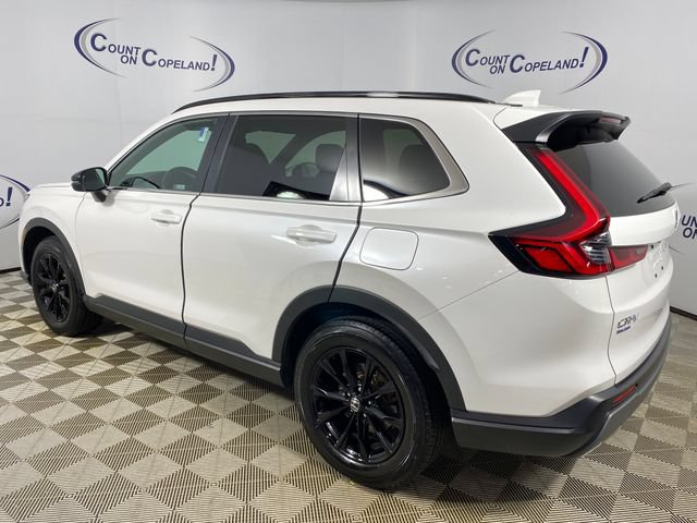 Used 2025 Honda CR-V Sport image 4