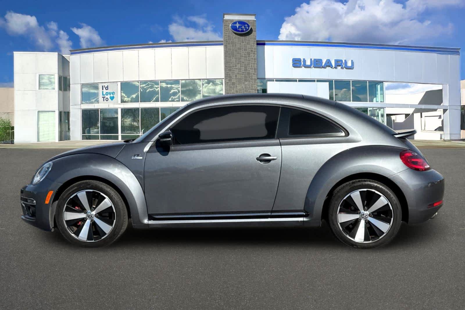 Used 2014 Volkswagen Beetle R-Line FWD image 9