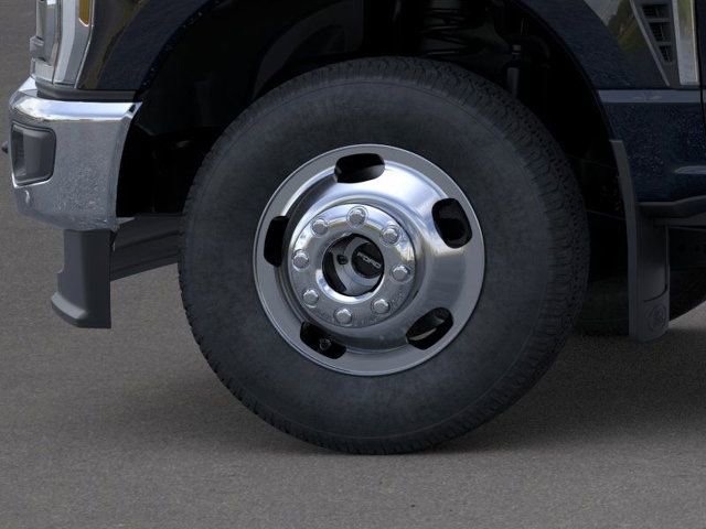 New 2026 Ford F350 King Ranch w/ Chrome Package image 19