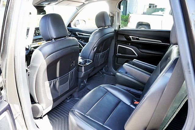 Used 2021 Kia Telluride S FWD image 18