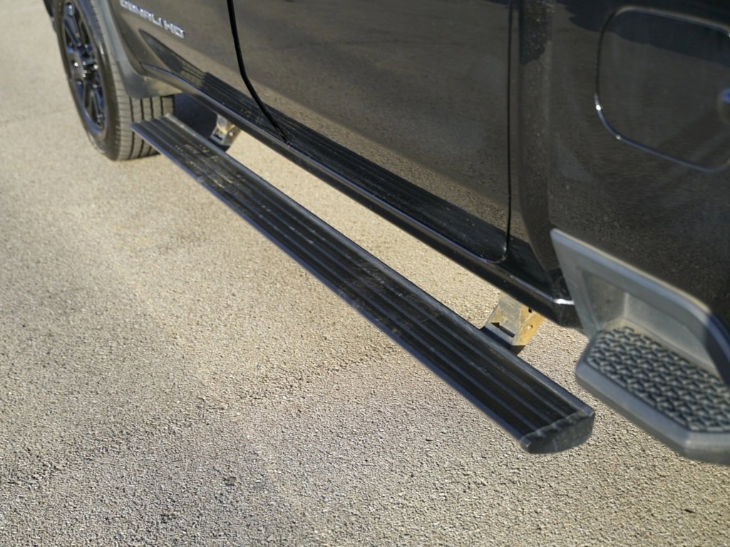 Used 2022 GMC Sierra 2500 Denali w/ Denali Black Diamond Edition image 14