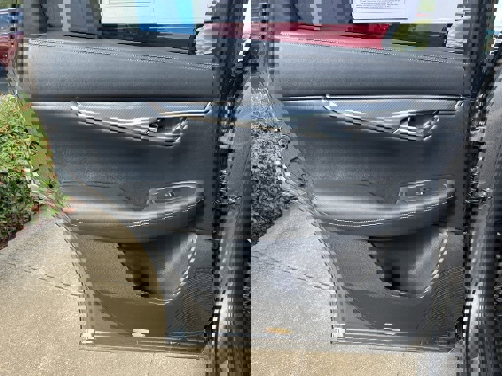 Used 2024 INFINITI QX50 Sport image 11