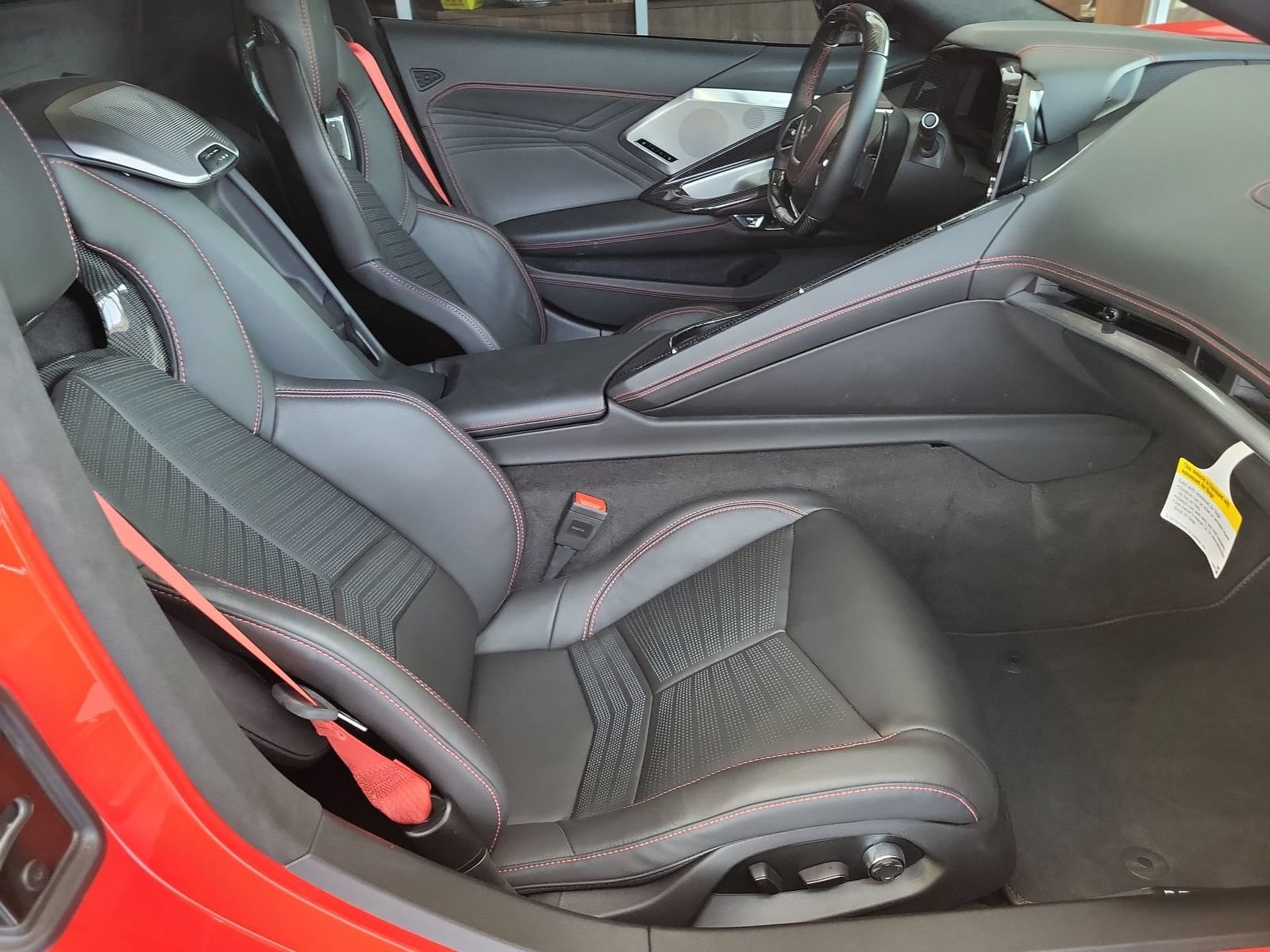 Used 2024 Chevrolet Corvette Z06 RWD image 26