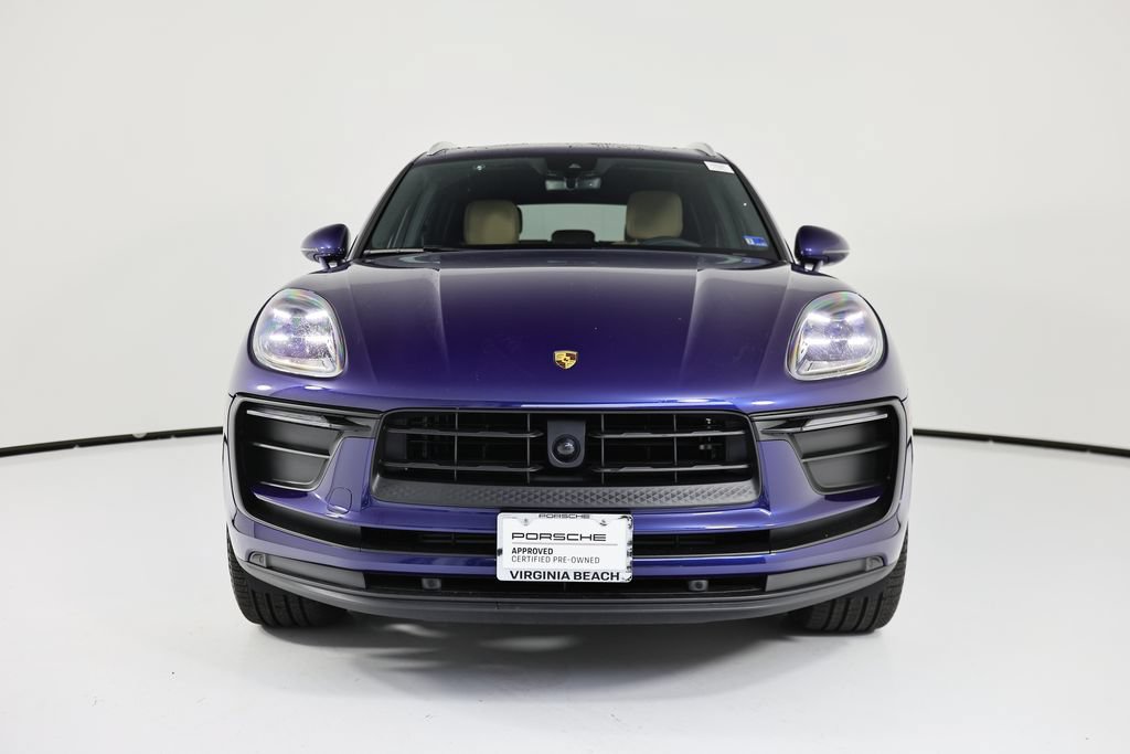Certified 2026 Porsche Macan AWD/4WD image 10