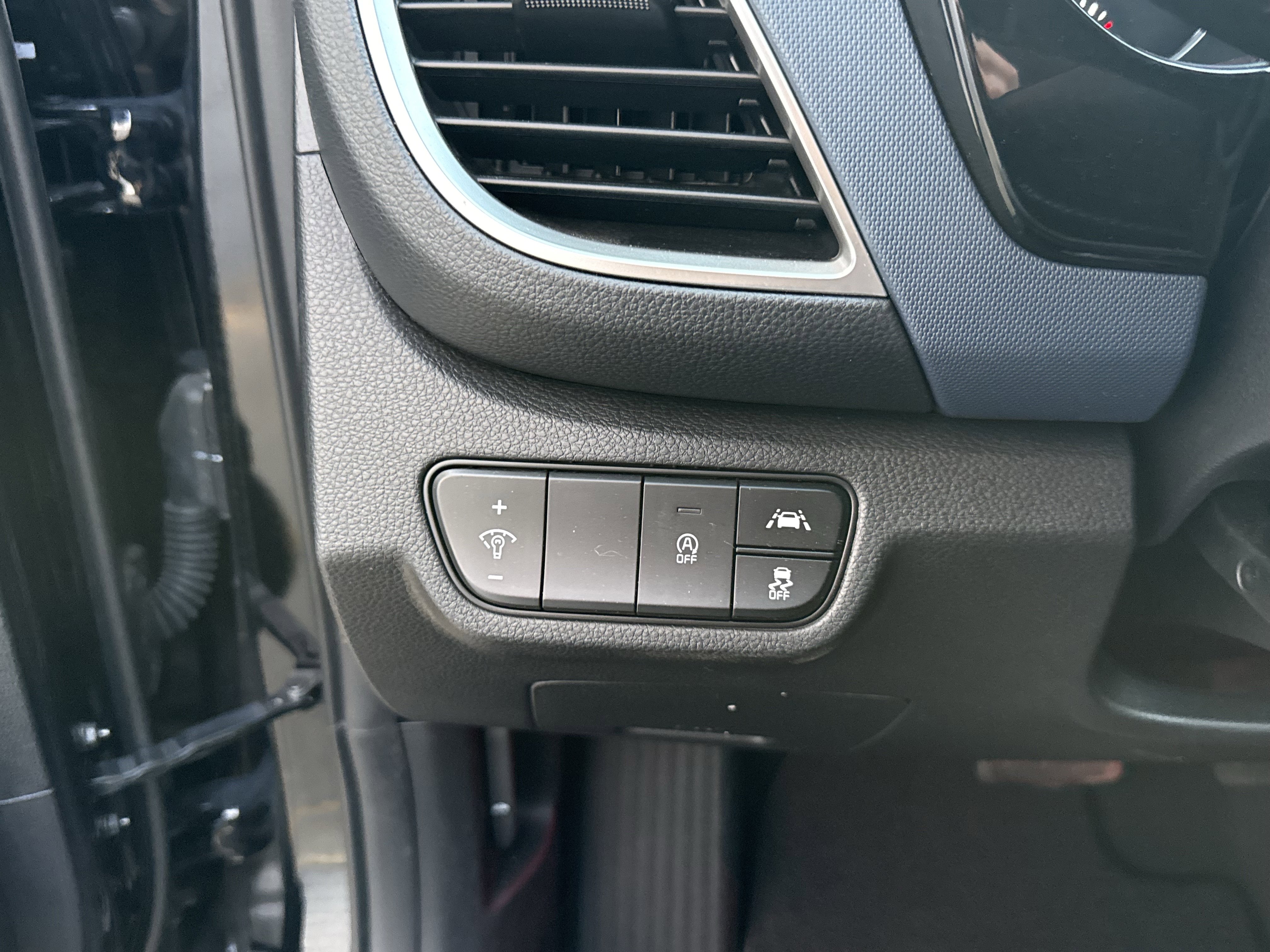 Used 2022 Kia Seltos S image 11