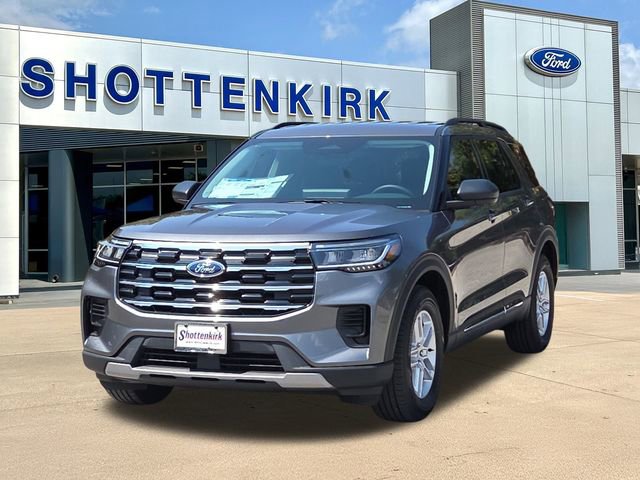 New 2025 Ford Explorer Active image 3