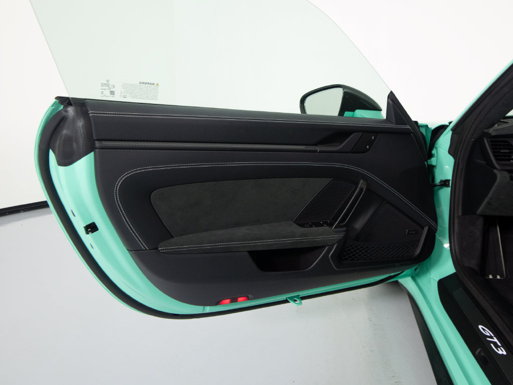 Certified 2026 Porsche 911 GT3 RWD image 18