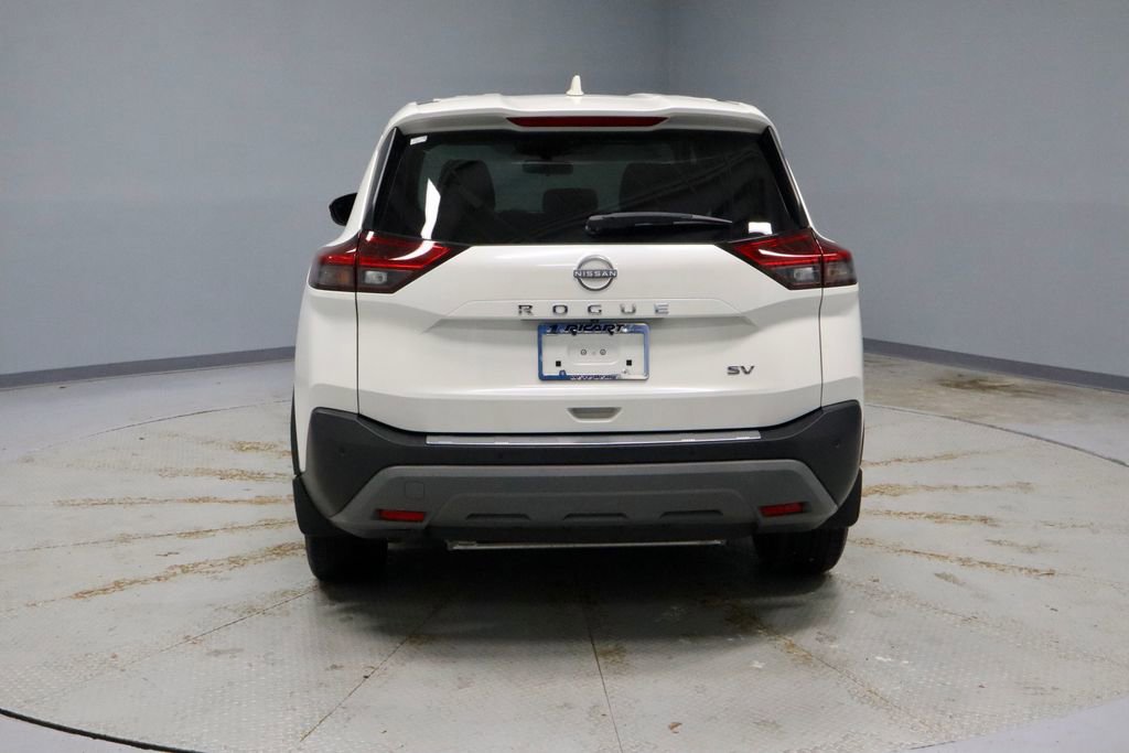 Certified 2023 Nissan Rogue SV image 9