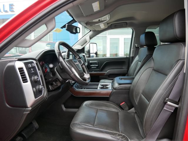 Used 2017 GMC Sierra 2500 SLT w/ Duramax Plus Package AWD/4WD image 7