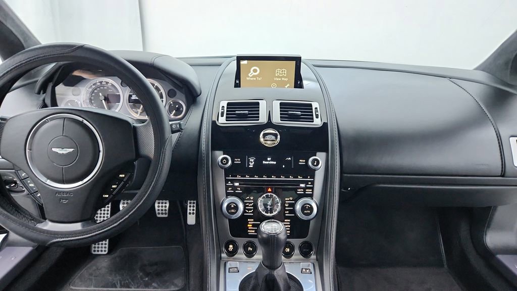 Used 2015 Aston Martin V8 Vantage Coupe image 21